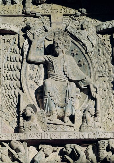 Relief, das Christus in Herrlichkeit darstellt, Detail vom Jüngsten Gericht am Tympanon, ca. 1140 von French School