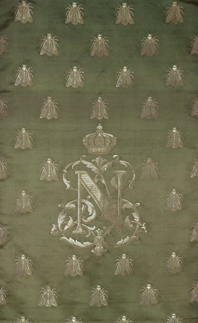 Abschnitt aus grünem und goldenem Damast mit dem Emblem und königlichen Wappen von Napoleon III (1808-73) von French School