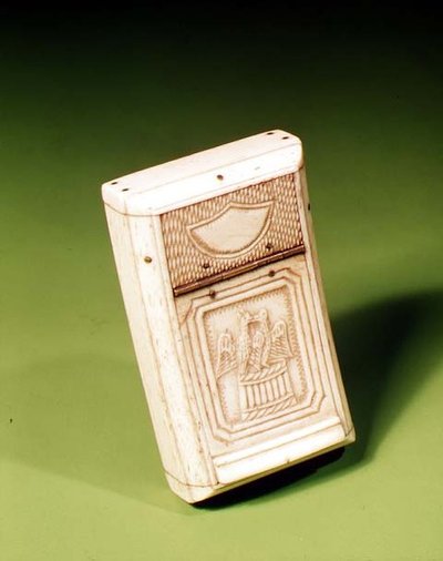 Schnupftabakdose, hergestellt von einem Kriegsgefangenen, ca. 1790 von French School