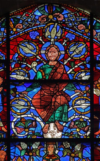 Der Baum Jesse: Christus mit 7 Tauben des Heiligen Geistes: links Habakuk und rechts Zephanja von French School