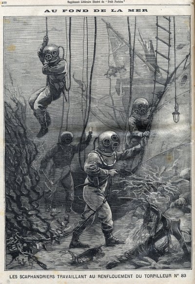 Die Taucher arbeiten an der Bergung des Torpedos 83, der in der Bucht von Douarnenez in Finistère in der Bretagne gesunken war, in "Le Petit Parisien" von French School