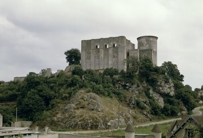 Ansicht des Tour de Talbot und der Burg (siehe auch 87682) von French School