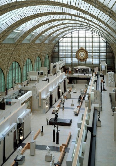 Ansicht des zentralen Schiffs des Musee (Gare) d