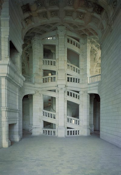 Ansicht der Haupttreppe, 1519-46 von French School