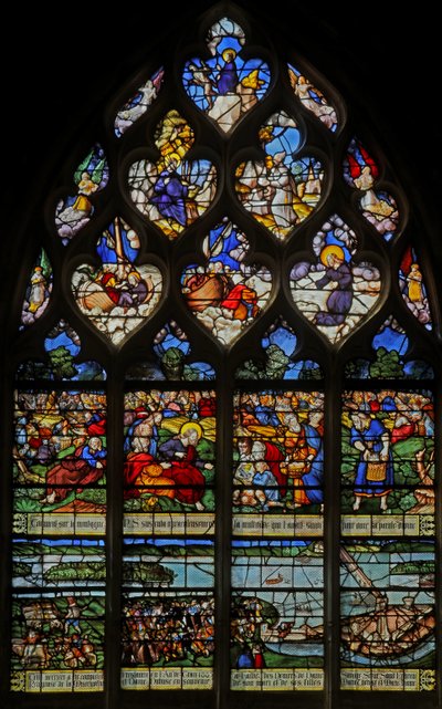 Fenster w12 mit Darstellung der Speisung der 5000; eine lokale Szene des Brückenbaus von French School