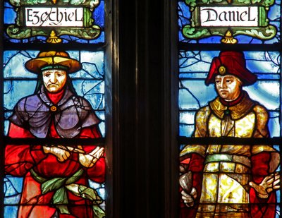 Fenster w324, Ezechiel und Daniel von French School
