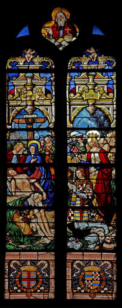 Fenster w4 mit der Kreuzabnahme und dem Stifter Francois de Montmorency und der heiligen Francoise von French School