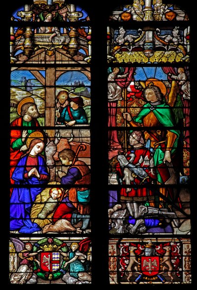 Fenster w6 mit der Geburt Christi und Hirten; Stifter schauen zu von French School