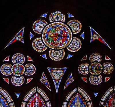 Fenster w7 mit den Maßwerklichtern mit zwei Engeln und Noli Me Tangere von French School