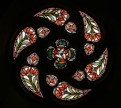 Rosettenfenster am Westende (Buntglas) von French School