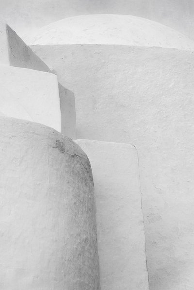 Weiße Architektonische Kurven von George Digalakis