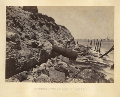 Außenansicht von Fort Sumpter von George N. Barnard