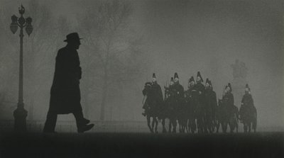 Horse Guards im St. James Park, London von Godfrey Macdominic