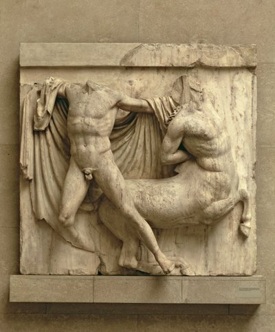 Ein Lapith tötet einen Kentauren, Metope XXVII von der Südseite des Parthenon, 447-432 v. Chr. von Greek