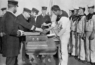 Zahltag an Bord der HMS Royal Sovereign, 1895 von Gregory and Co