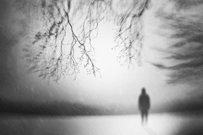 Einsame Figur im Winter von Gustav Davidsson