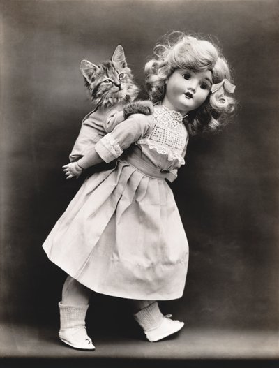 Kitties Serie: Fahrt mit einer Puppe, ca. 1914 von Harry Whittier Frees
