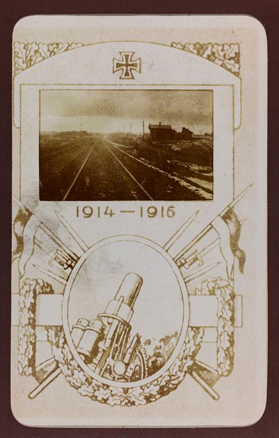 Erster Weltkrieg: die Ukraine in den Jahren 1914-1916 während der Invasion der deutschen Armee. Eisenbahnschienen (s/w Foto) von Heldenfriedhof Dsessentniki (attr. to)