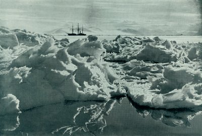 Die Terra Nova im McMurdo-Sund, um 1910-1913, 1913 von Herbert Ponting