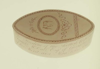 Freiheitsbox, präsentiert an James McCall von der Scottish Corporation of Cork, 1790 von Hester Bateman