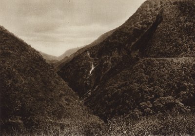 Mexiko: Las Canoas, Eisenbahnstrecke und Schlucht von Tamasopo von Hugo Brehme