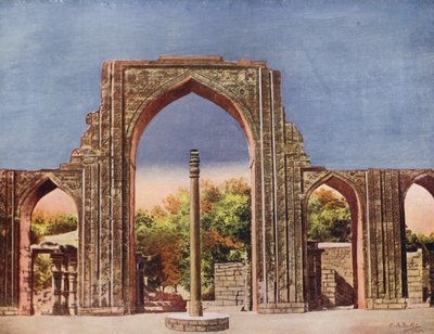 Quwat-ul-Islam-Moschee und Eisenpfeiler, Delhi, Indien von Indian photographer