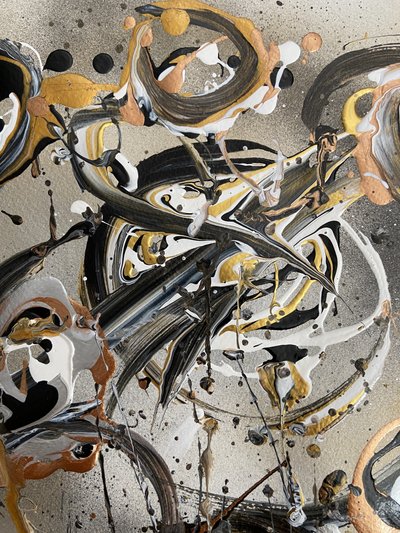 Metallische Goldwirbel von Irene Chua