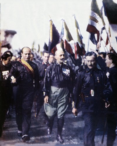 Mussolini und der Marsch auf Rom. 1922. Handkoloriertes Foto 1923 von Italian Photographer