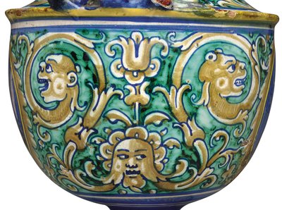 Eine Deruta-Majolika-Zweihandvase, ca. 1525-50 von Italian School