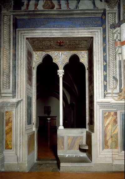 Blick auf ein Fenster der Halle der Lilien, erbaut 1299-1314 von Italian School