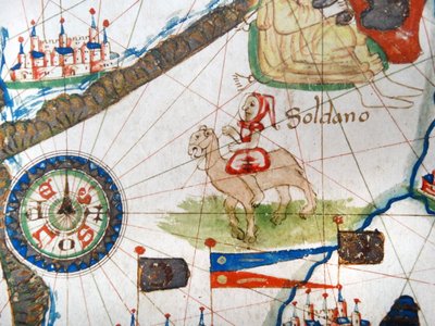 Ein arabischer Händler auf einem Kamel, Detail einer Renaissance-Karte von Europa, nach Jacopo Russo, 1528 von Jacopo Russo