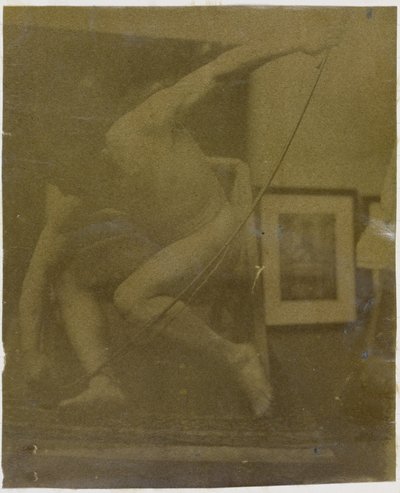 Studie eines männlichen Aktmodells, hockend mit einem Bogen in der Hand, im Atelier von Jacques de Lalaing von Jacques Lalaing (attributed to)