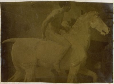 Studie eines männlichen Aktmodells, auf einem Gips-Pferd sitzend, im Atelier von Jacques de Lalaing, möglicherweise Vorstudie für Reiterporträt, Museum für Schöne Künste Gent von Jacques Lalaing (attributed to)