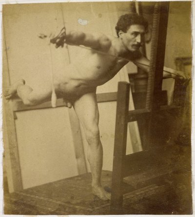 Studie eines männlichen Aktmodells, nach vorne gebeugt mit dem rechten Bein nach hinten, im Atelier von Jacques de Lalaing von Jacques Lalaing (attributed to)
