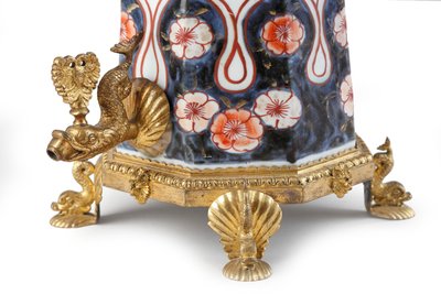 Seltene elegant montierte Imari-Kaffeekanne mit Deckel von Japanese School