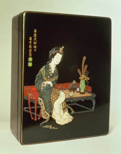 Schreibkasten im chinesischen Stil, mit dem grünen Töpferstempel von Ritsuo (Lack mit Elfenbein, Keramik, Perlmutt und Schildpatt) von Japanese School