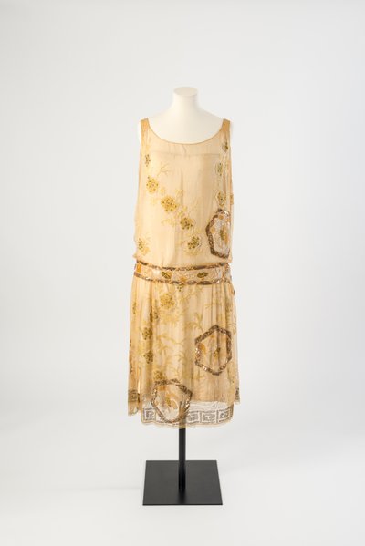 Gelbes Seidenchiffon-Abendkleid bestickt mit gelber Flossenseide, Pailletten, Glasperlen und gelben Brillanten, um 1926 von Jeanne Paquin