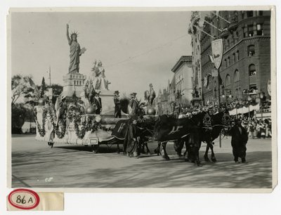 Historischer Paradewagen Nr. 53: Freiheitsstatue von Jessie Tarbox Beals