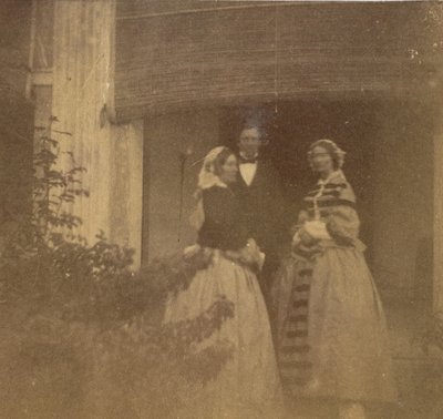 [Gräfin Canning mit Gästen, Regierungshaus, Allahabad], 1858 von John Constantine Stanley