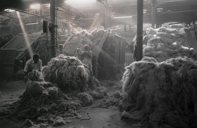 Jutefabrik, Kolkata, Indien von Jon Nicholson