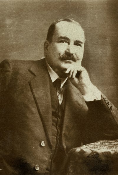 Porträt von Louis Bertrand von Josse Photo