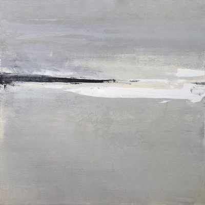 Gelassener Horizont mit Weichen Grauen und Weißen Tönen von Julia Contacessi