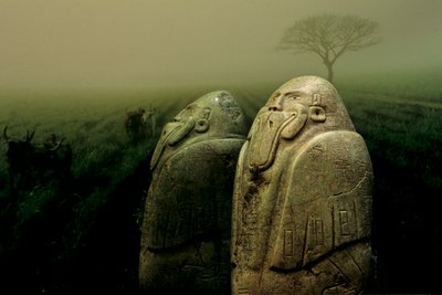 Neues Licht auf die Olmeken. 15 cm hoch; Nephrit; Tuxtla; Statuette eines Schamanen; mit Entenmaske von Kenneth Garrett