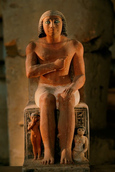 Bemalte Kalkstein-Statue von Kai mit eingelegten Kristallaugen und seinen Kindern, 2002 von Kenneth Garrett