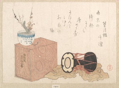 Stillleben: eine Trommel und ein Bücherregal für den Noh-Tanz von Kubo Shunman