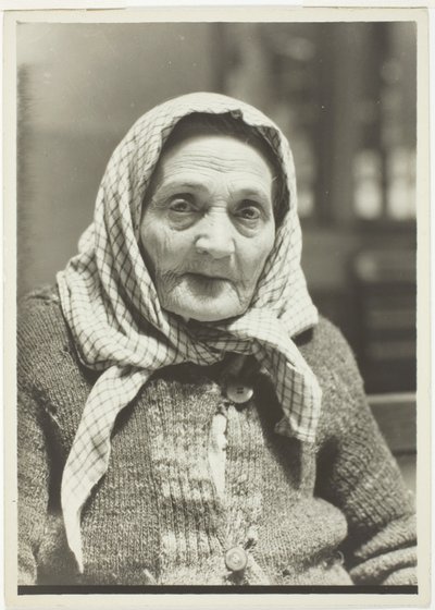 Jüdische Großmutter, Ellis Island von Lewis Wickes Hine