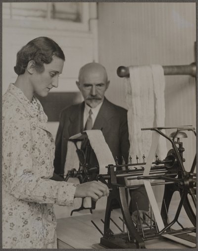  von Lewis Wickes Hine