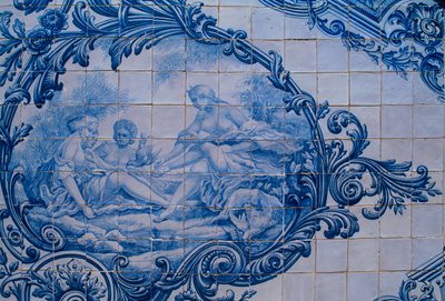 Glasierte Fliesen aus dem Palast der Grafen von Estoi. Estoi, Portugal von Unbekannt Unbekannt