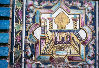 Ansicht der Moschee, polychrome Fliesendekorationen in Tekyeh Mo
