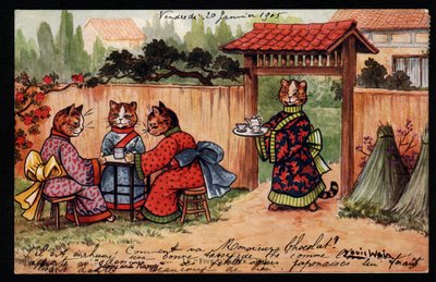 Tiere in menschlicher Haltung. Katze im Kimono trinkt Tee in einem japanischen Garten. Postkarte. Chromolithographie von Louis Wain (1860-1939), englischer Künstler, bekannt für seine Darstellung von Katzen mit großen Augen. Anfang des 20. Jahrhunderts. Sa von Louis Wain